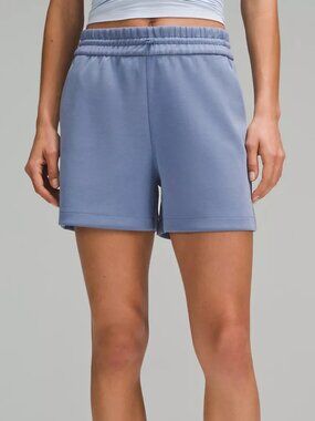 Lululemon Softstreme Shorts 4"